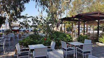 Enalion Hotel