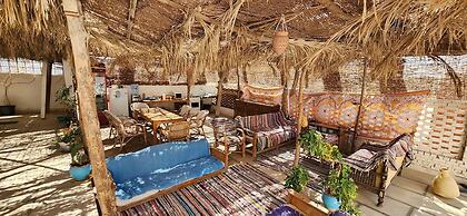 Rayhana Guest House