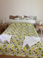 Yilmaz Hotel