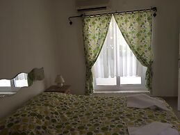 Yilmaz Hotel