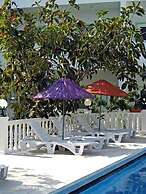 Yilmaz Hotel