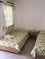 Yilmaz Hotel