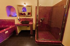 Aroma Suites