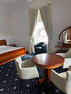 Adamton Country House Hotel