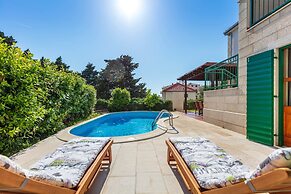 Villa Liza