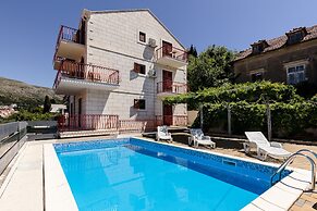 Villa Valjalo