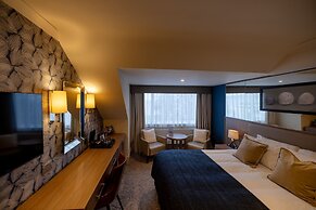 Brisbane House Hotel