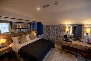 Brisbane House Hotel