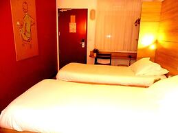 SO'LODGE Hôtel Niort A83