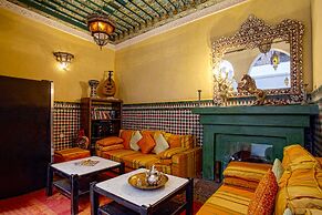 Riad Lakhdar