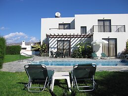 Aura Holiday Villas