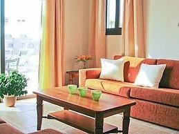 Aura Holiday Villas