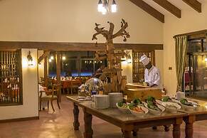 Sweetwaters Serena Camp