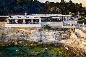 Arena Verudela Beach Apartments