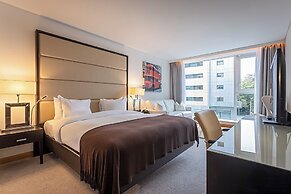 Pestana Chelsea Bridge Hotel & SPA