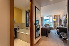 Pestana Chelsea Bridge Hotel & SPA
