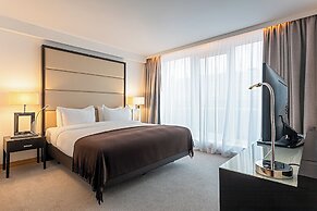 Pestana Chelsea Bridge Hotel & SPA