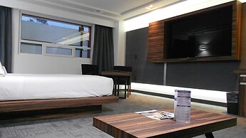 Suites Inn La Muralla Metepec