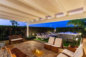 Hibiscus Hotel Residence