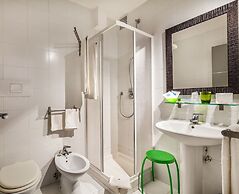 Hibiscus Hotel Residence