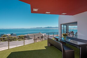 Sea Star Lodge