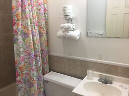 Rustic Motel Rolla