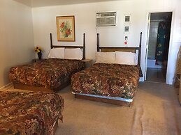 Rustic Motel Rolla