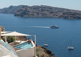 Art Maisons Oia Castle