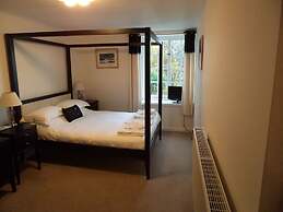 Mariners Hotel