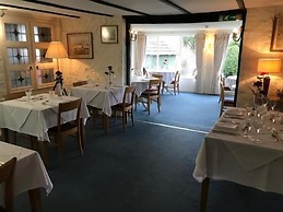 Mariners Hotel