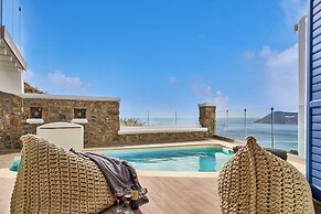 Arte & Mare Elia Luxury Suites & Idolio Vllas