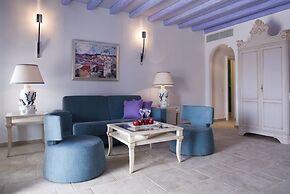 Arte & Mare Elia Luxury Suites & Idolio Vllas