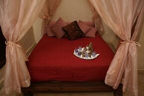 Riad Nabila