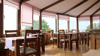 Emine Sultan Hotel