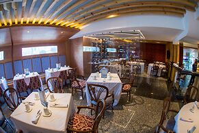 WeEnjoy Hotels Aeropuerto CDMX