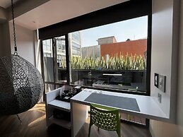 WeEnjoy Hotels Aeropuerto CDMX