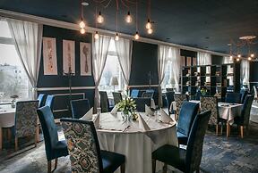 Hotel IOR