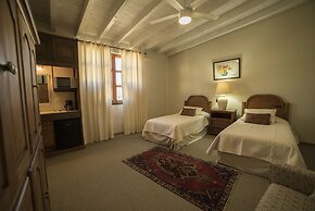 Villa Mirasol Hotel
