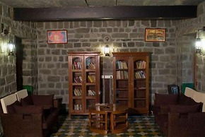 Halez Sparsa Thiruvannamalai