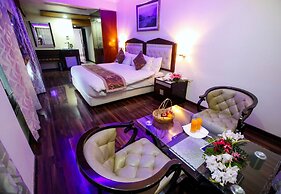 The Residency Hotel