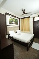 Valentines Retreat- Near Candolim Beach