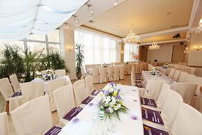 Nadiya Hotel