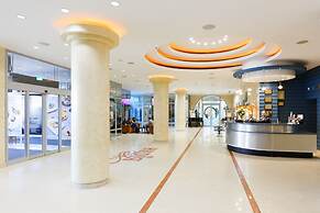 Nadiya Hotel
