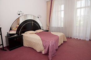 Astoria Hotel