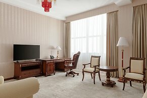 Ramada Plaza by Wyndham Gence