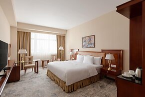 Ramada Plaza by Wyndham Gence