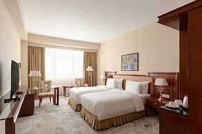 Ramada Plaza by Wyndham Gence