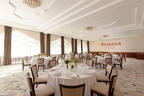 Ramada Plaza by Wyndham Gence