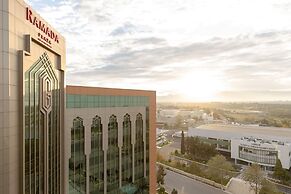 Ramada Plaza by Wyndham Gence