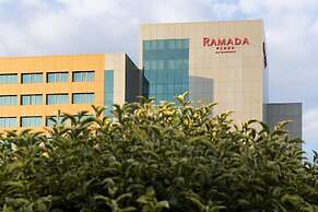 Ramada Plaza by Wyndham Gence